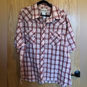 Women’s 3XL Rustler by Wrangler Pearl Snap Short Sleeve  Western Shirt